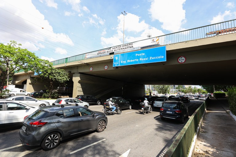 Revitalização da Ponte Cidade Jardim: Uma estrutura renascida para a segurança e mobilidade urbana